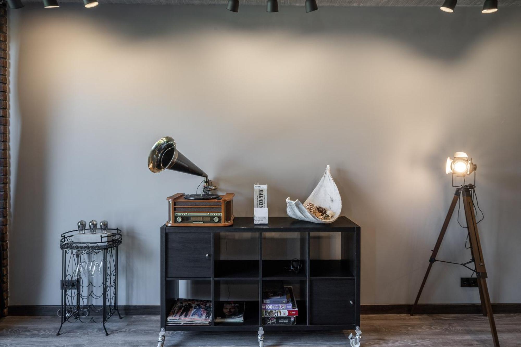 Manto Loft Style Apartment Клайпеда Экстерьер фото
